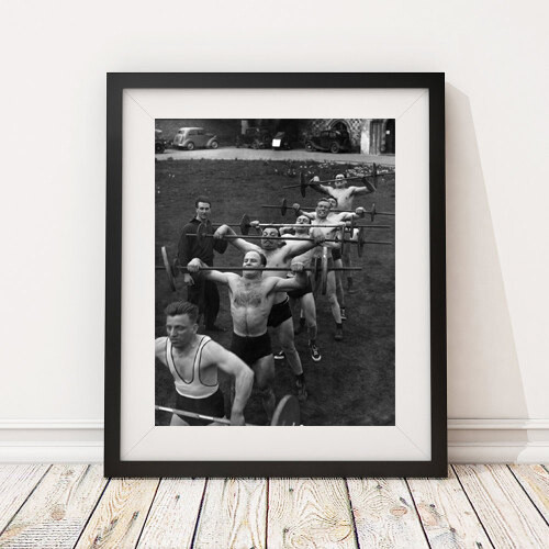 Vintage Photo - 1930's Fitness Men lifting Barbells Weights - Photography Art - Picture 1 of 1