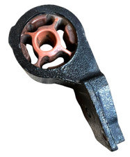 2020-2023 BUICK ENCORE GX EXHAUST SYSTEM FRONT MUFFLER INSULATOR BRACKET OEM