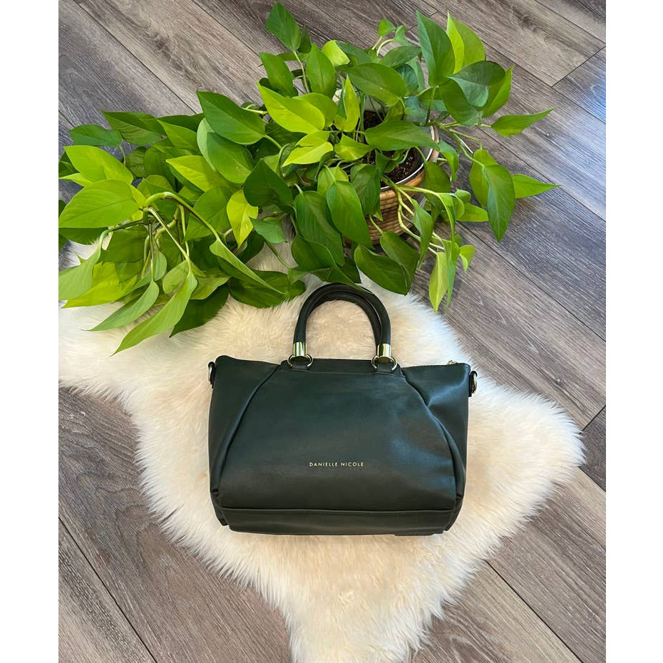 Green Danielle Nicole Purse - image 1