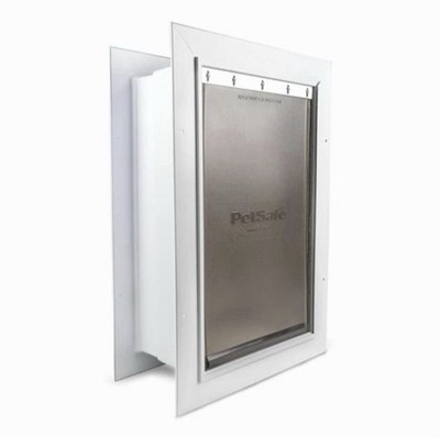 PetSafe Wall Entry Pet Door with Telescoping Tunnel (Medium)