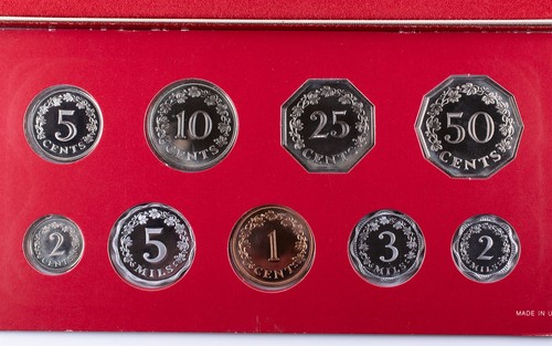 1976 Republic of Malta Decimal 9 Coin Proof Set - Picture 3 of 6