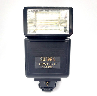 Sunpak Auto 433 D Thyristor Universal Shoe Mount Camera Flash