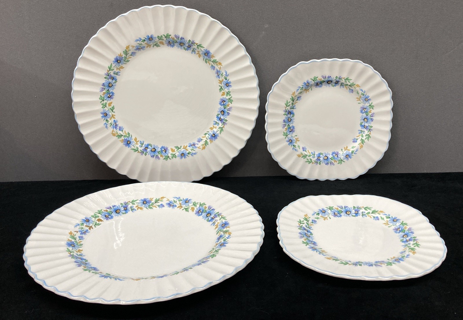J&G Meakin Classic White Alpine Mist 10” Dinner Plate & 7” Side Plate Set