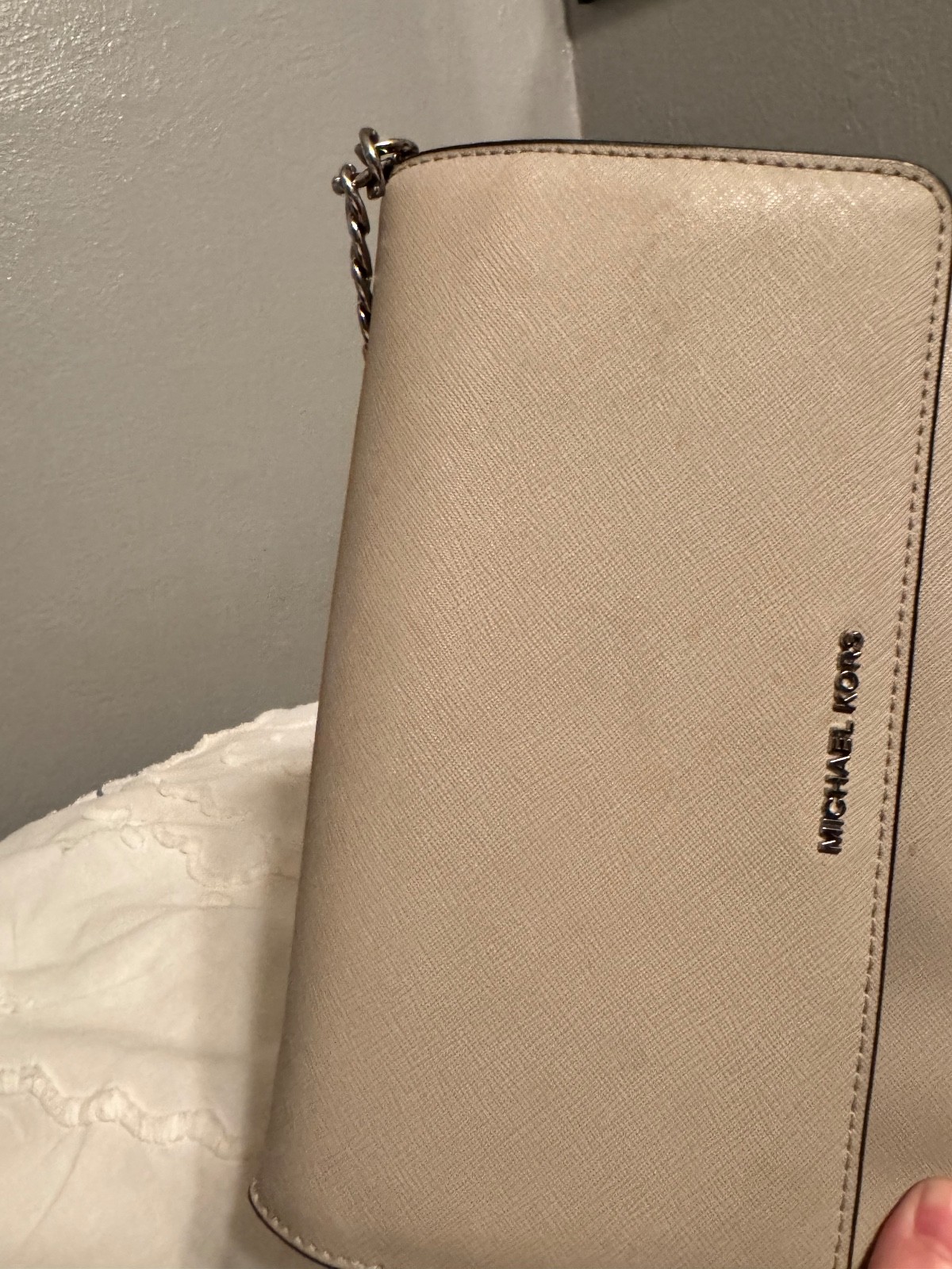 michael kors crossbody — image 5