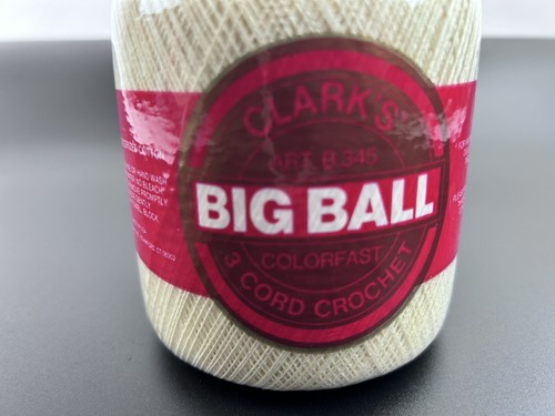 Clarks Big Ball 3 Cord Crochet Thread Size 30 Cream 500yrd Mercerized Cotton NOS - Picture 3 of 3