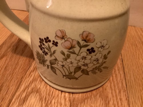 Vintage Royal Doulton Tableware 1981 Bredon Hill Creamer England - Picture 5 of 6