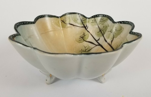 Vintage Hand Painted Nippon Tree Lake Flowers Footed Master Nut Bowl 6" - Picture 3 of 6