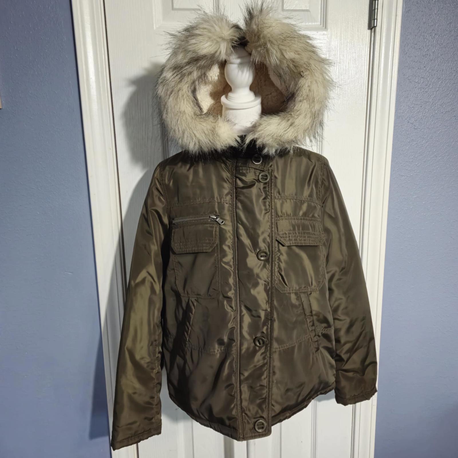 Mossimo Supply Co. Women's Faux Fur-Lined Parka Jacket - Size M