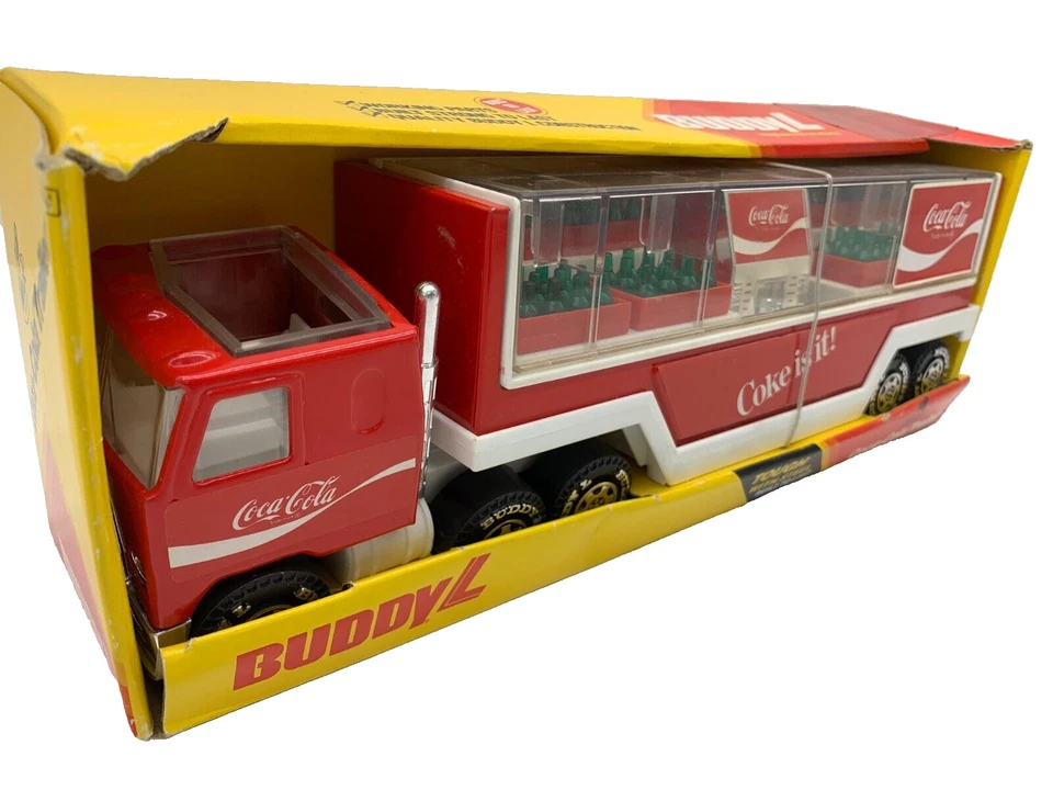 1983 年 Buddy L Mack 可口可乐拖拉机和拖车压钢和塑料 — 第 4/4 张图片