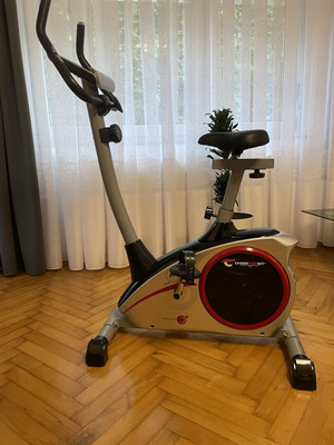 CHRISTOPEIT Heimtrainer AL 1 mit Computer 8 Stufen, sehr gut erhalten