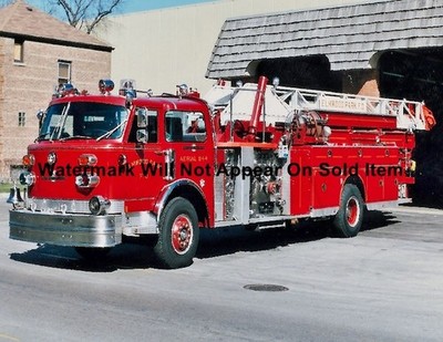 Elmwood Park IL Fire Truck 1977 American LaFrance 944 Photograph Print 8.5x11''
