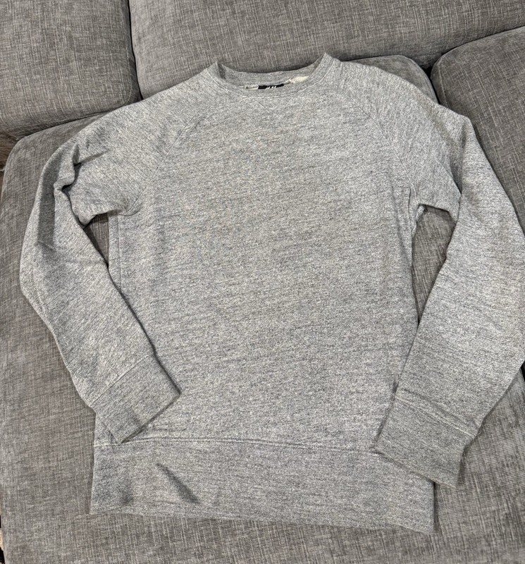 H&M Gray Sweatshirt Crewneck Regular Slim Fit Casual Long Sleeve Lounge Size XS