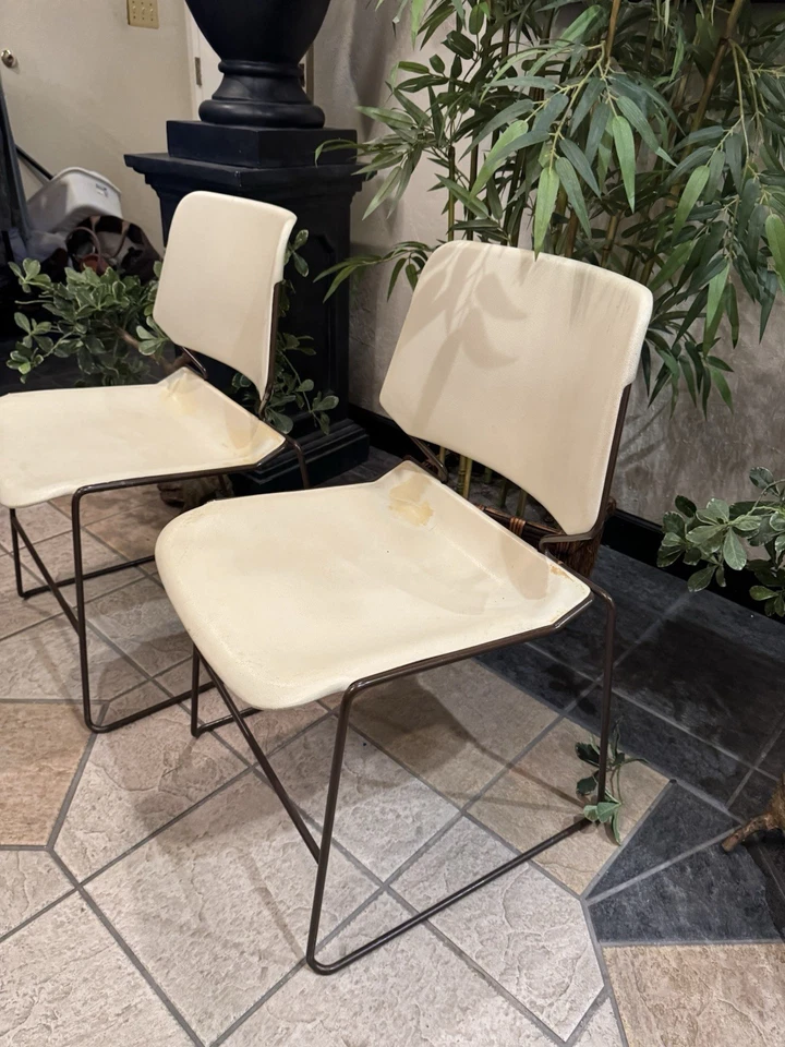 2 Vtg Krueger Chair - MCM  Black Steel Frame : price for pair  - Image 3 of 4