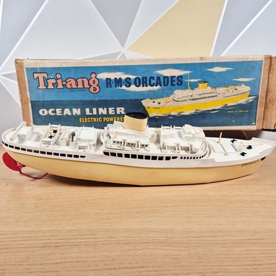 VTG Tri-Ang R.M.S. Orcades Ocean Liner Ship 434S Scale Model Toy Battery Powered
