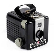 VINTAGE 1950s Kodak Brownie Hawkeye Flash Model Box Camera