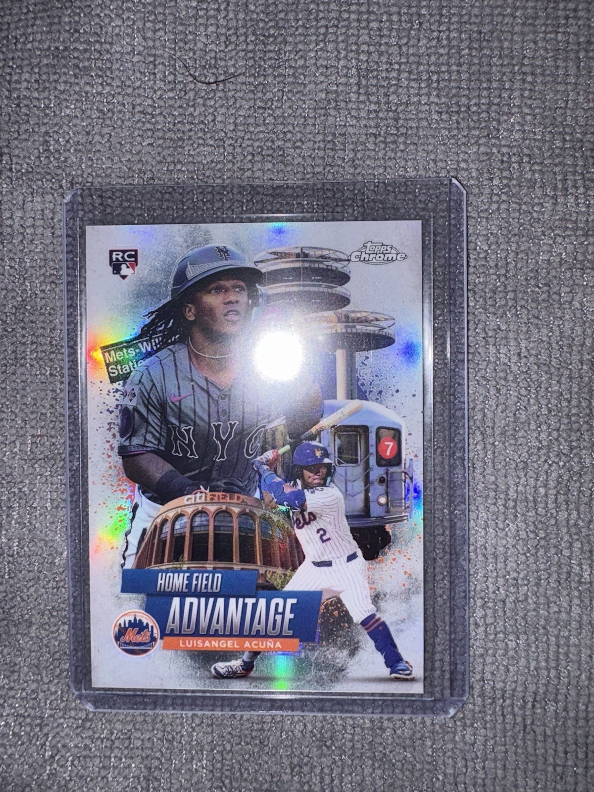 2025 Topps Chrome Luisangel Acuna Home Field Advantage HA-31 Card.