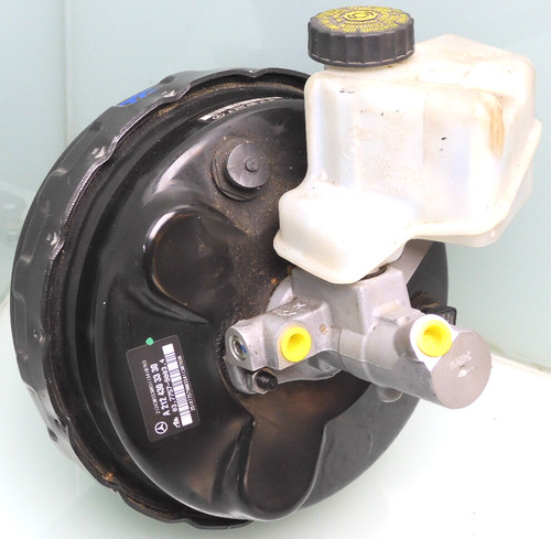 MERCEDES W212 E200CDI / BREMSKRAFTVERSTÄRKER / 2124303330 (TG60)