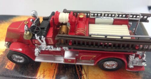 MATCHBOX 1920 MACK AC FIRE ENGINE #YFE01 MODELS OF YESTERYEAR - Picture 4 of 12
