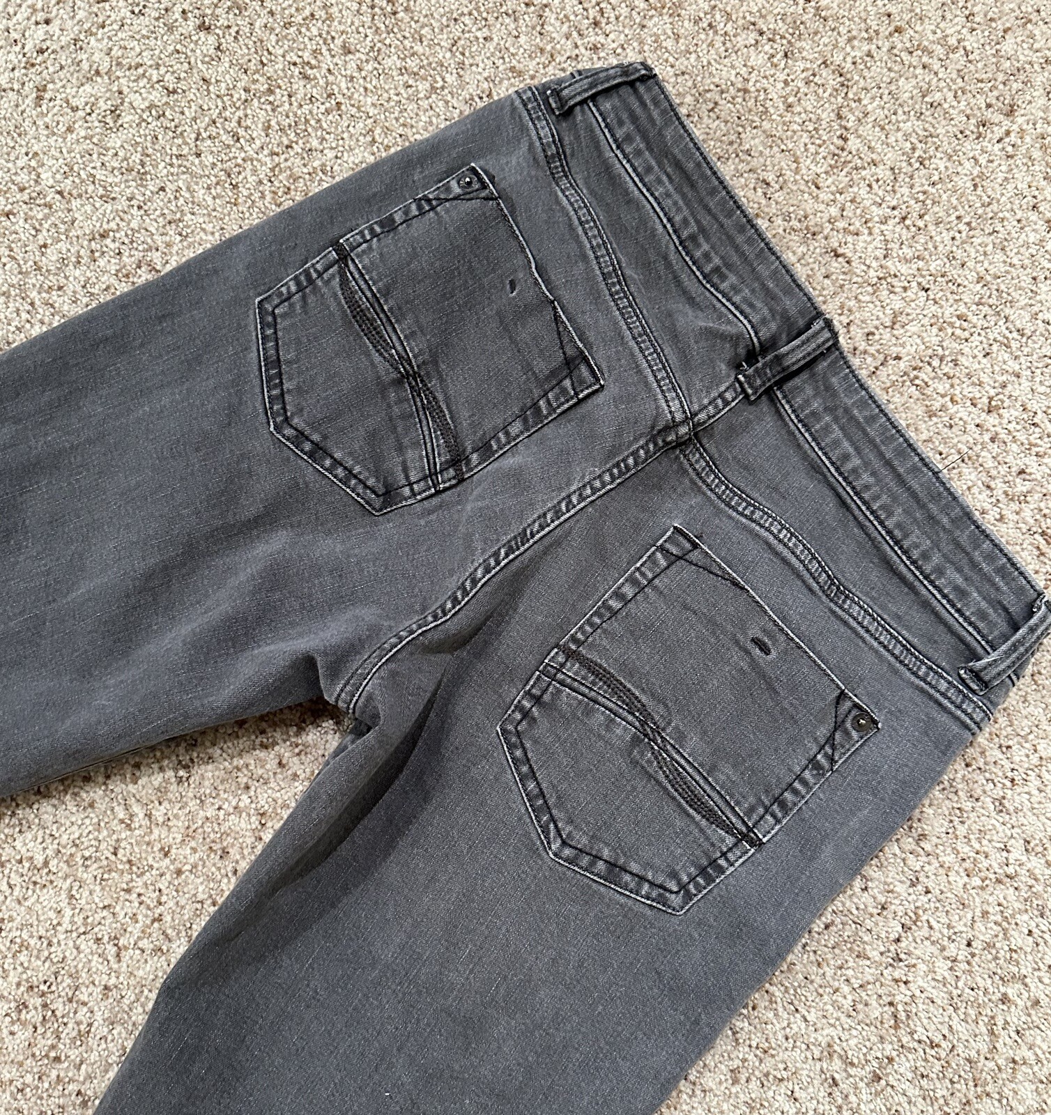 Authentic Lee Modern Series Jeans - Straight Fit , Straight Leg - (32x32)