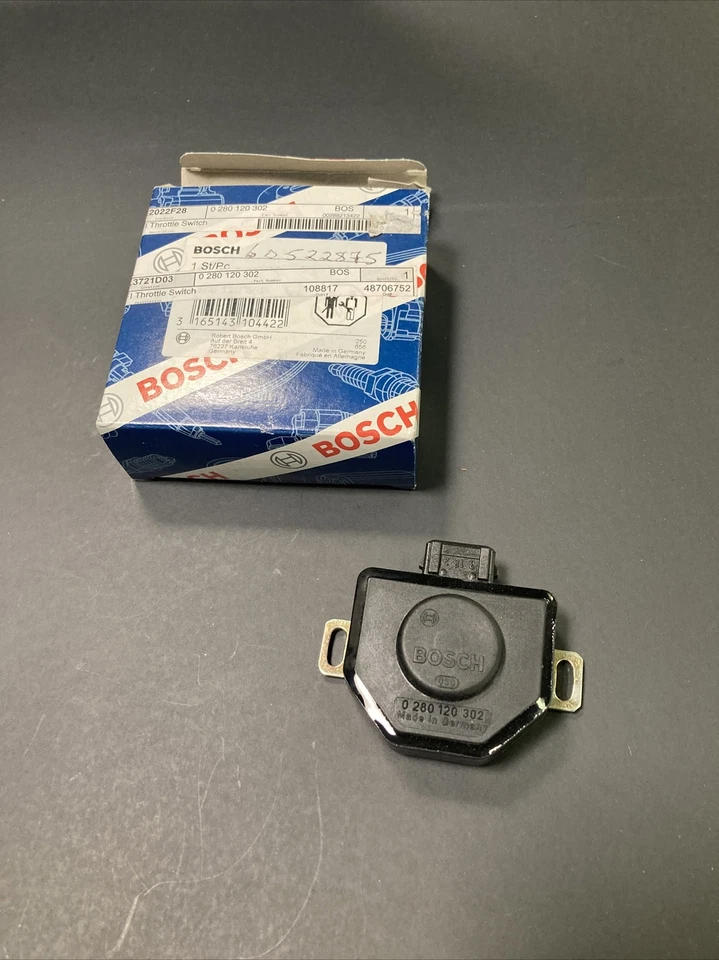 60522875 Alfa Romeo Milano / 75 / 33 - Interruptor acelerador - Bosch 280120302 Foto 3 de 4