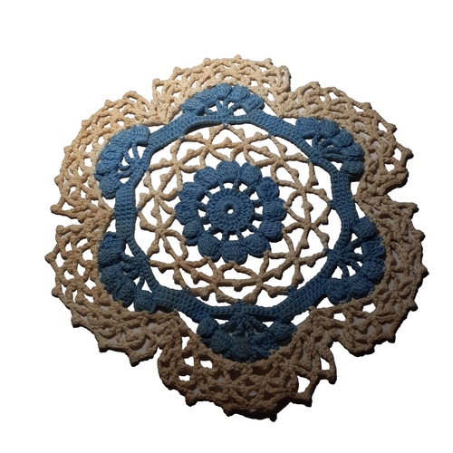 Vintage Estate 8" Round Doily Hand Crochet Table Blue and White Flower - Picture 4 of 6