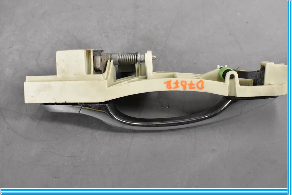 04-09 Jaguar X350 XJ8 Manija de puerta exterior asiento lateral pasajero delantero derecho fabricante original Foto 4 de 4