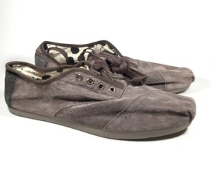 lace up toms mens