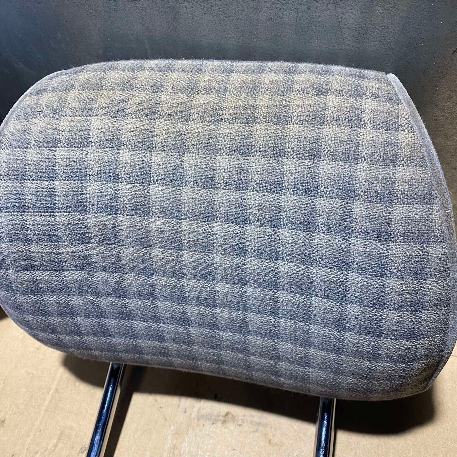 Picture 2 of 10