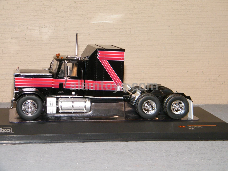 GMC GENERAL Noir 1980 IXO 1/43 Réf TR102 - Photo 2/4