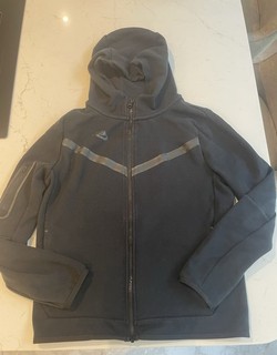Nike Tech Fleece XL Youth