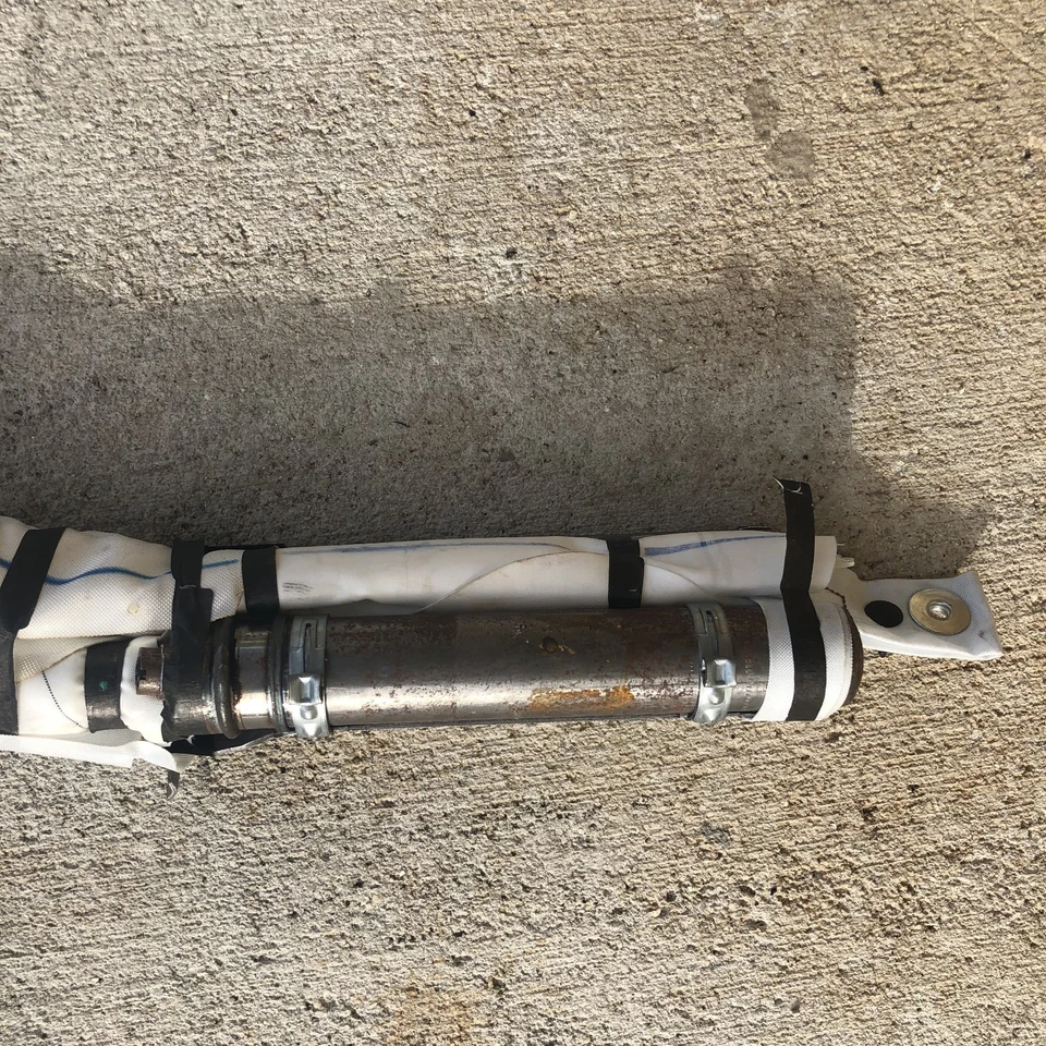 Ford Mustang 2018-2023 unidad de cortina superior techo derecho conductor Foto 2 de 4