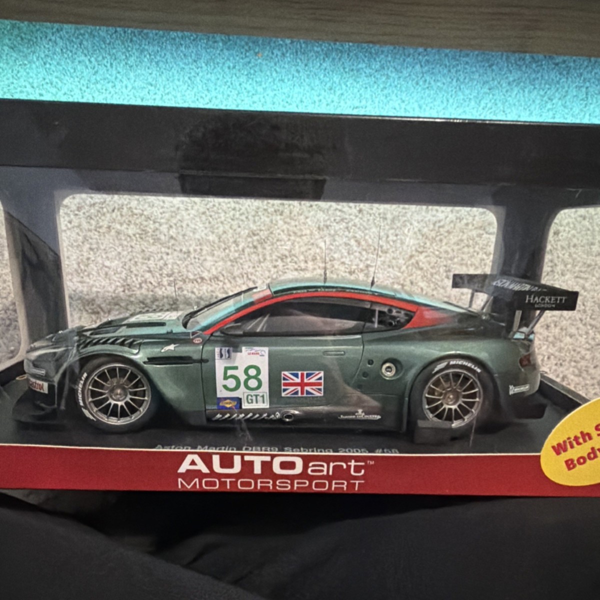 AUTOart 1:18 Aston Martin Racing DBR9 GT1 Motorsport Model Car #58