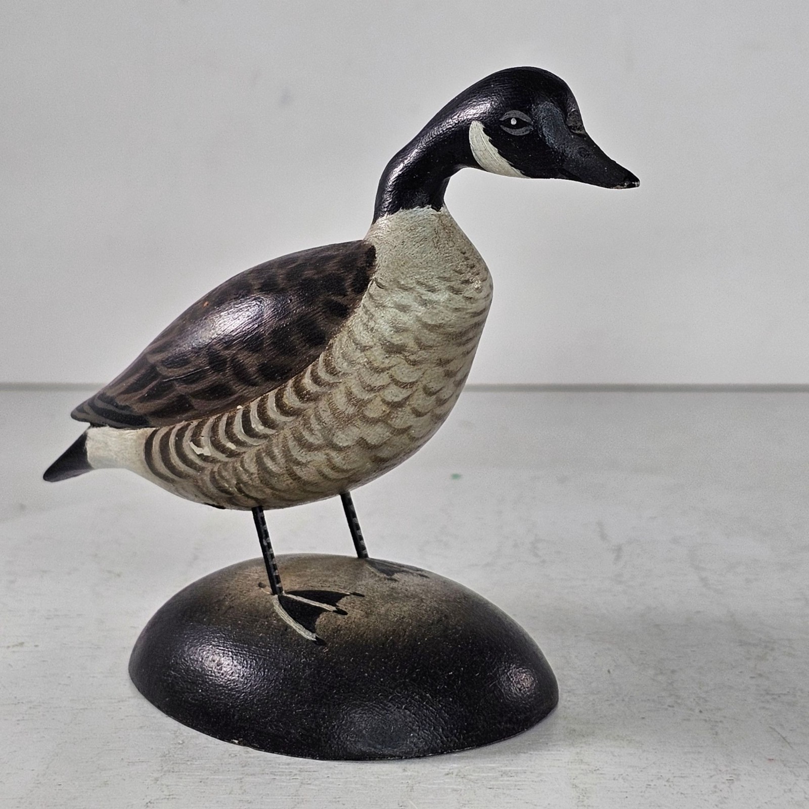 Rare A E Elmer Crowell Miniature Canada Goose Figurine 4.4" 1862-1952 Wood thumbnail 2