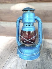 Vintage Dietz Little Wizard NY Red Glass Globe Blue Railroad Kerosene Lantern