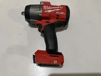Milwaukee M18 Cordless Impact Wrench 1/2" Square Ring