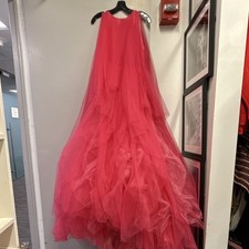 Carolina Herrera Pink Tulle Layered Gown Sleeveless Crew Neck Dress Size 8