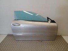 Porte avant et accessoires Mercedes 240