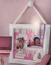 New in Box Creative Memories 18 x18 White Everyday Display with Magnets
