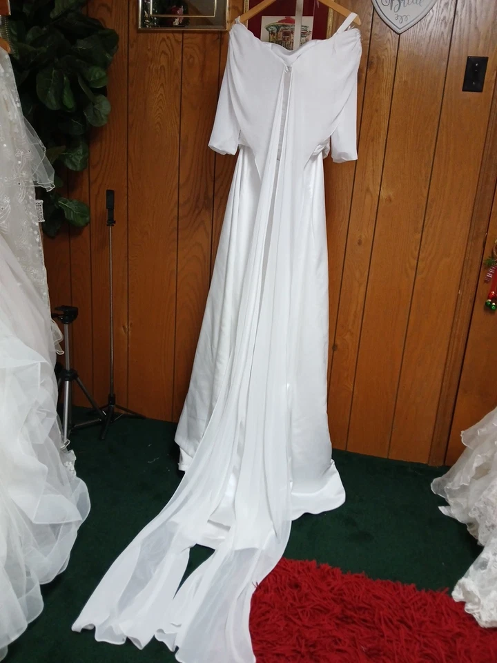 Vestido de novia Maggie Sottero 2 piezas talla 10 Foto 2 de 4