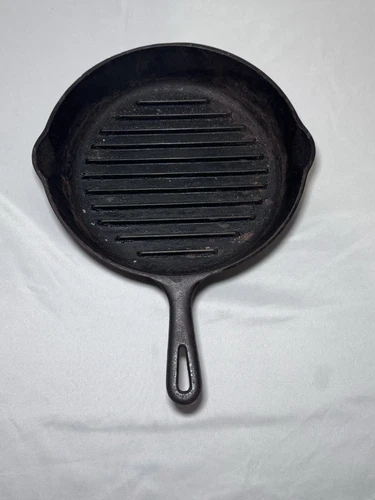 Wagner Ware Sidney -O- 1129 Large 11" Round Heavy Cast Iron Skillet Griddle Pan
