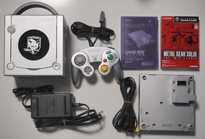 Nintendo GameCube console Metal Gear Solid Twin Snakes Japan
