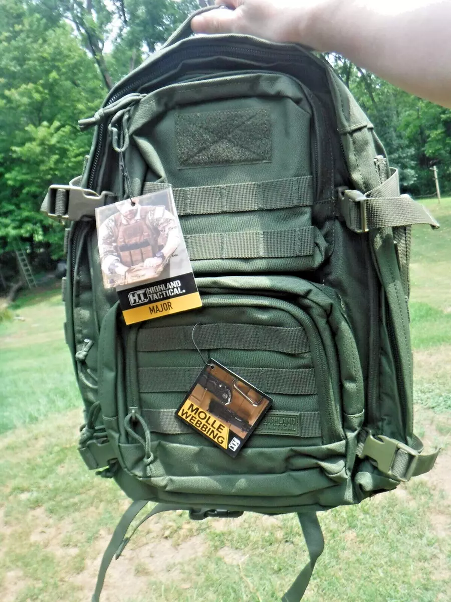 Backpack with sternum and waist strap new arrivals