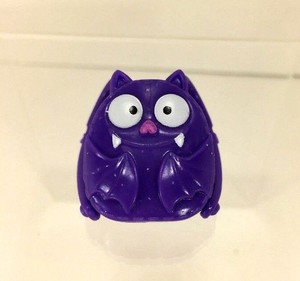 vampirina backpack toy