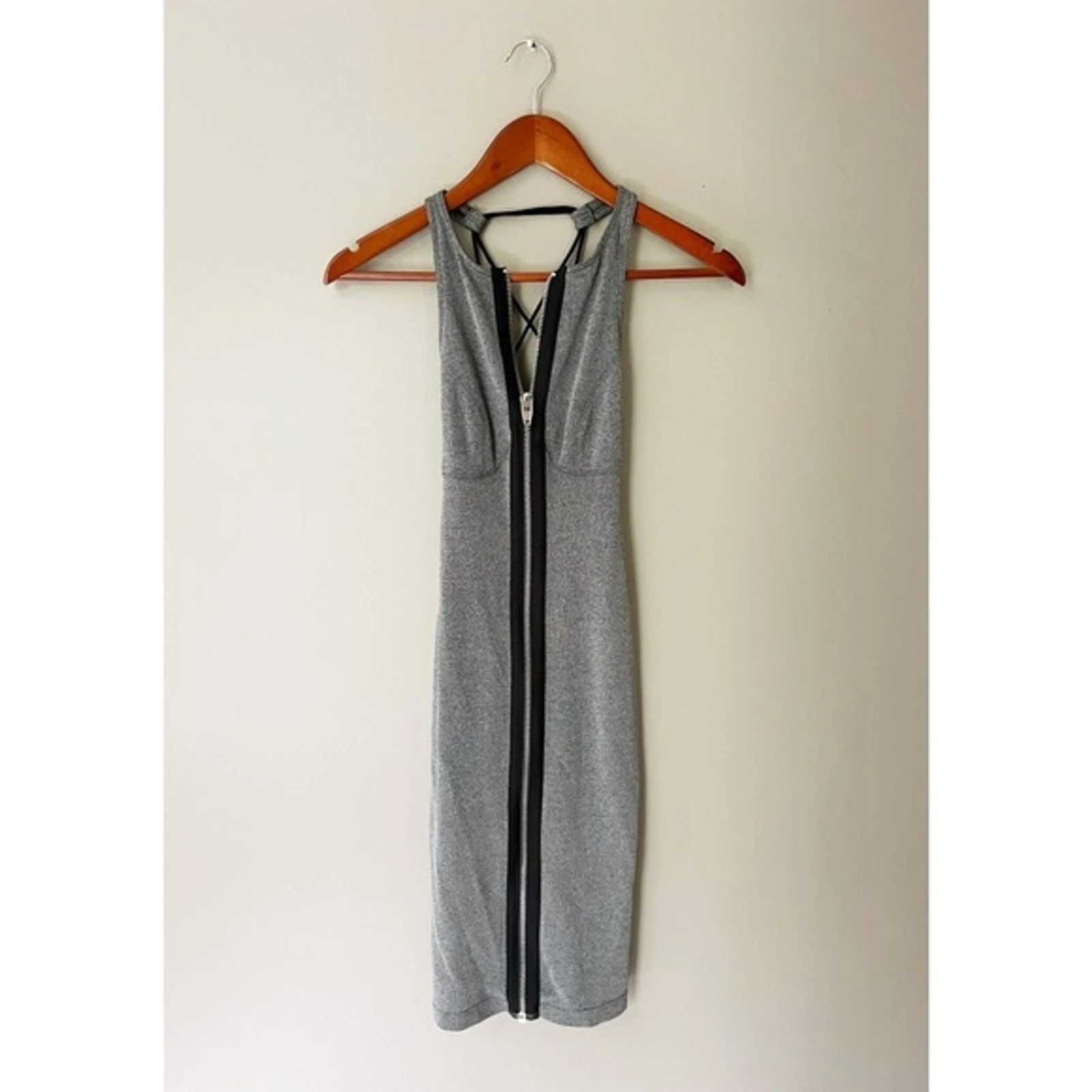 Abito con bodycon grigio Alexander Wang con cerniera schienale aperto taglia 0