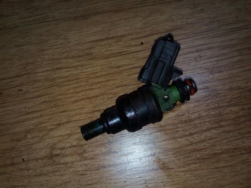 inp484 Einspritzventil inp-484 Mazda Protege DE142606-73