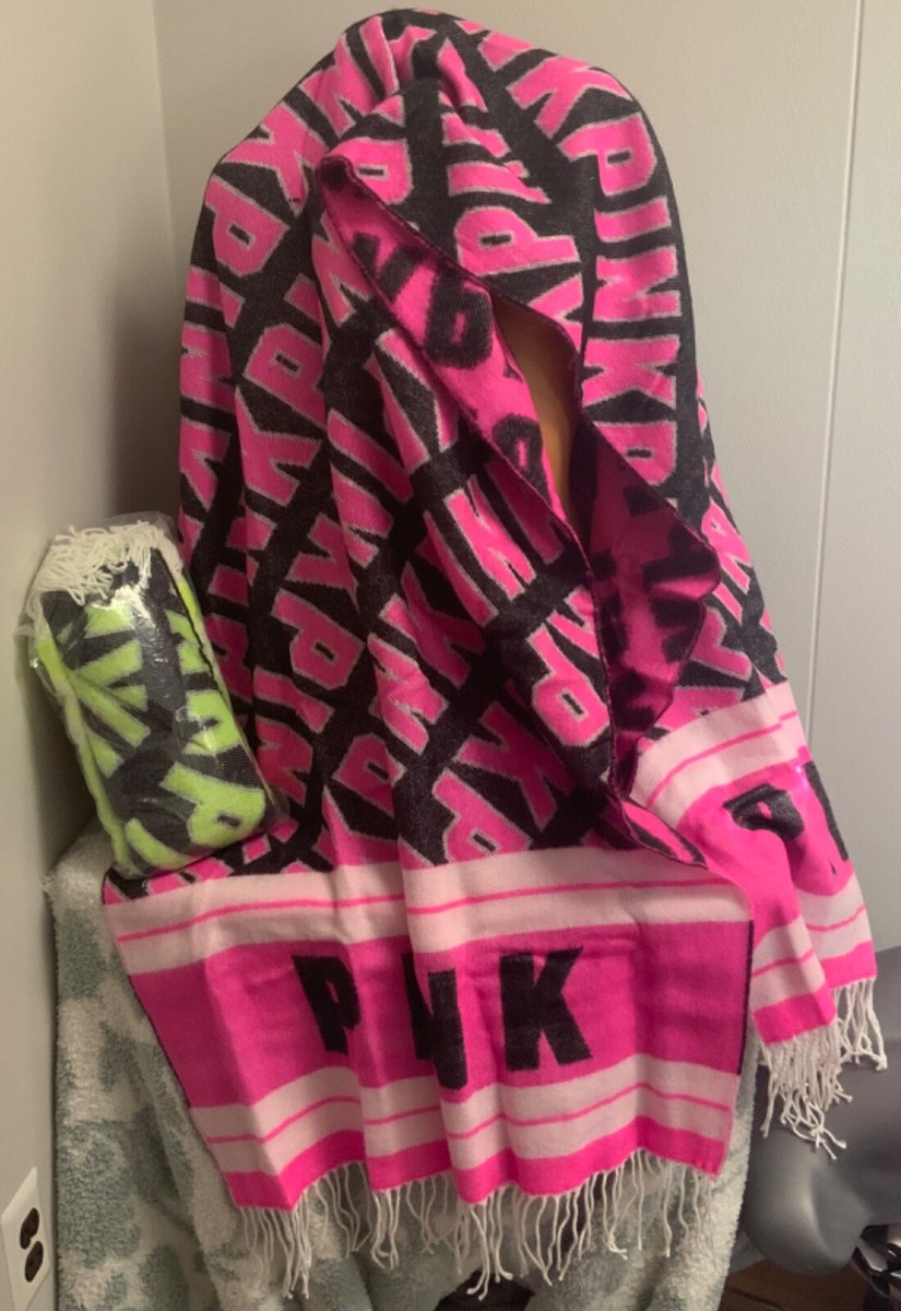Victoria's Secret PINK Cozy Fringe Blanket Scarf 27