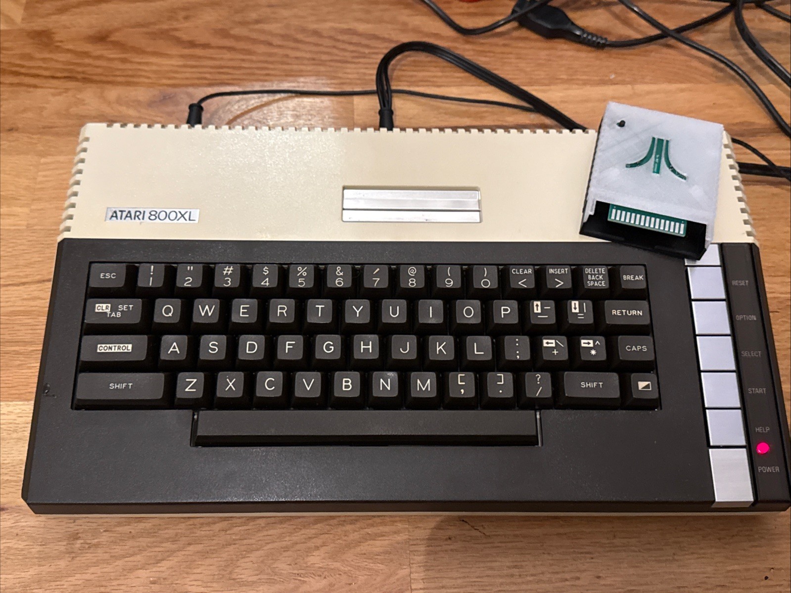 Atari 800xl Excellent cond.   Atari Pico Cartridge