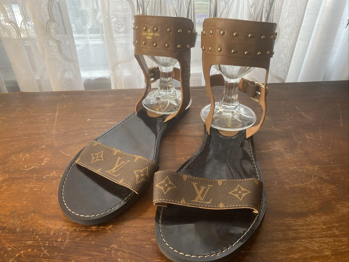 Louis Vuitton Buckle Flat (Under 1 in) Sandals for Women for sale