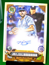 on card hard signed auto 2022 Topps Gypsy Queen Kevin Smith #GQA-KS Blue Jays RC
