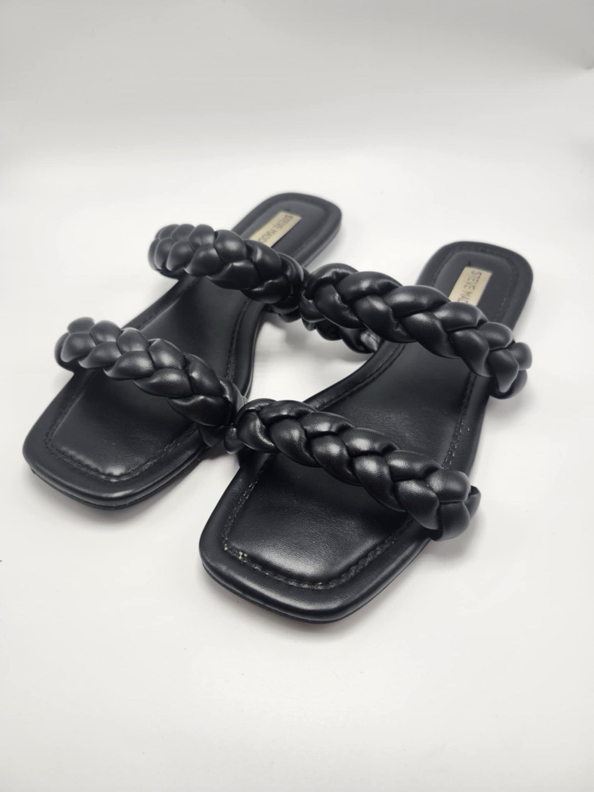 Steve Madden Black Women’s Dress Sandals Flats Slip On Size 8.5 Braided Strap